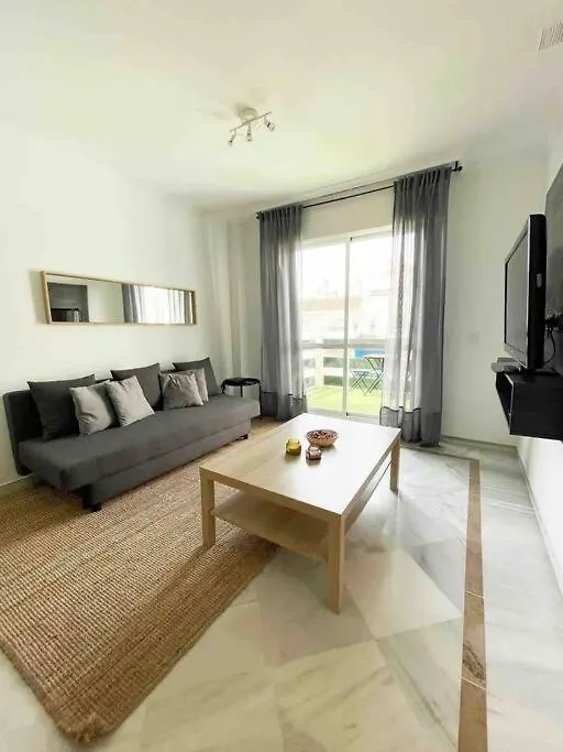 2Br, 1Bth Flat Near Puerto Banus Apartment Marbella