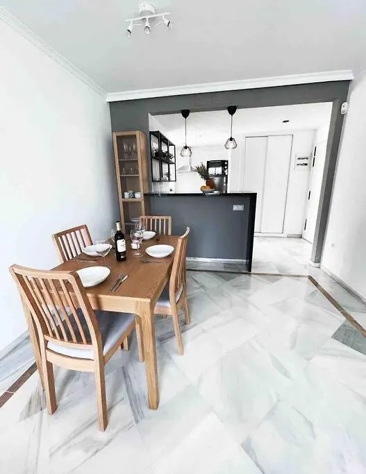 2Br, 1Bth Flat Near Puerto Banus Apartment Marbella