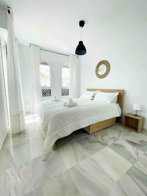 2Br, 1Bth Flat Near Puerto Banus Apartment Marbella